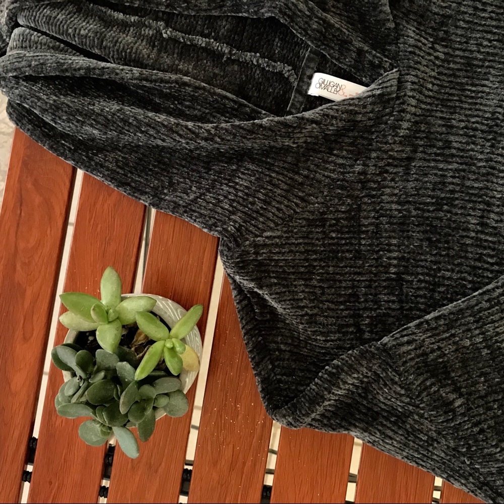 Gilligan & Omalle Soft, Flow, Corduroy Top